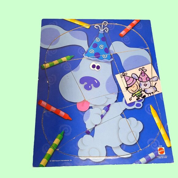 Wooden Puzzle Blues Clues- Eight Piece Puzzle - Picture 2 of 11